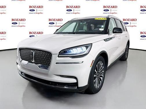 2023 Lincoln Aviator Standard