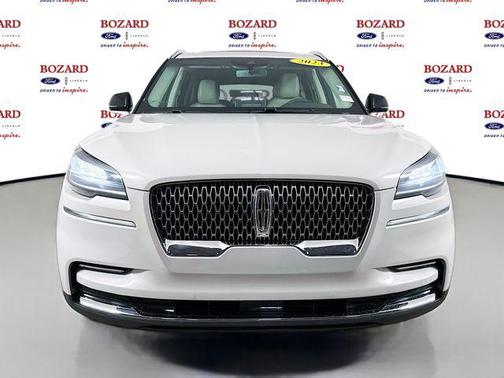 2023 Lincoln Aviator Standard