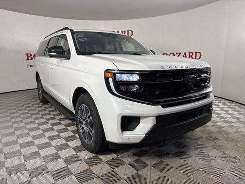 2025 Ford Expedition Max Active 4x4