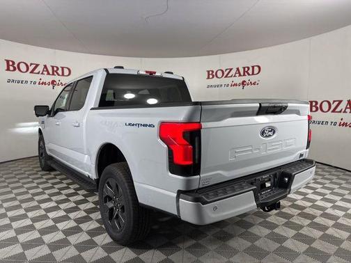 2025 Ford F-150 Lightning Flash