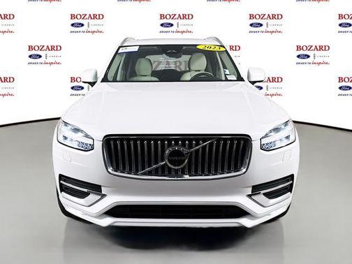 2023 Volvo XC90 B6 Plus 6-Seater