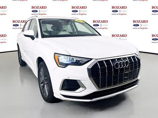 2022 Audi Q3 40 Premium