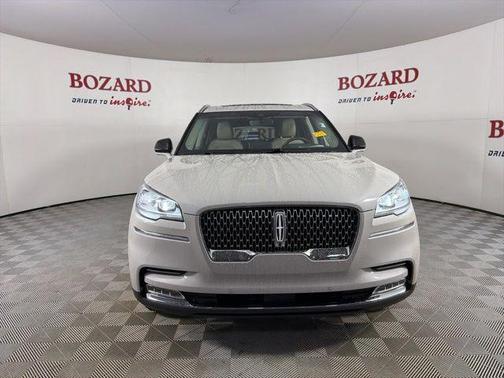 Ceramic Pearl Metallic Tri-Coat 2022 Lincoln Aviator Reserve AWD