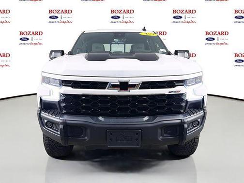 Summit White 2023 Chevrolet Silverado 1500 ZR2