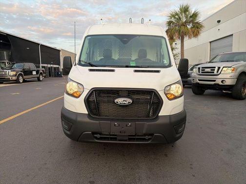 Oxford White 2026 Ford Transit-250 Base