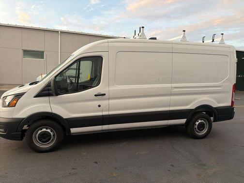 Oxford White 2026 Ford Transit-250 Base