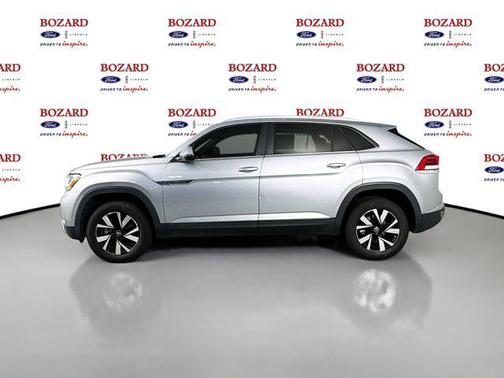 2022 Volkswagen Atlas Cross Sport 2.0T SE