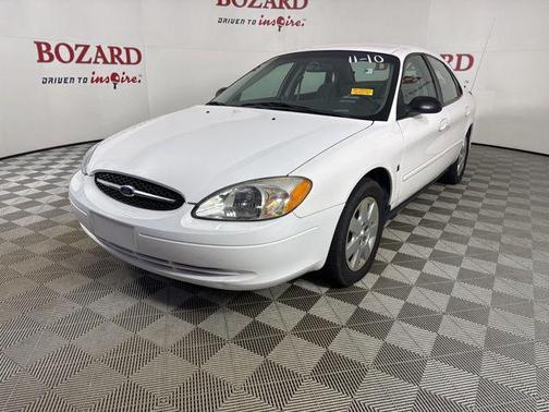 2001 Ford Taurus LX
