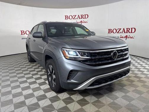 2020 Volkswagen Atlas Cross Sport 2.0T SE