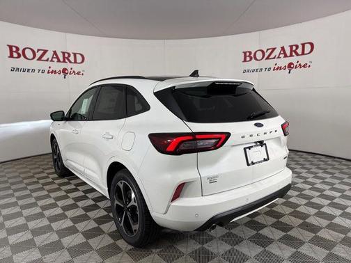 2025 Ford Escape ST-Line Elite