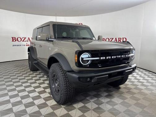 2025 Ford Bronco Outer Banks