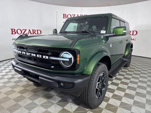 2025 Ford Bronco Outer Banks