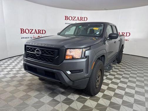 2022 Nissan Frontier S