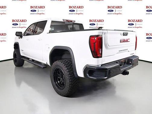 Summit White 2024 GMC Sierra 1500 AT4X