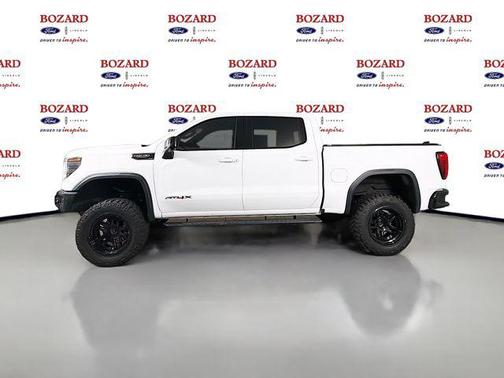Summit White 2024 GMC Sierra 1500 AT4X