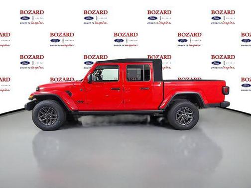 Firecracker Red Clearcoat 2024 Jeep Gladiator Sport S