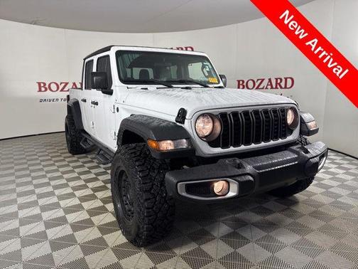 2024 Jeep Gladiator Sport
