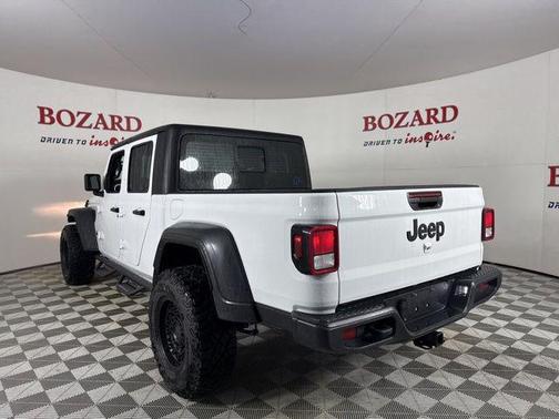 2024 Jeep Gladiator Sport