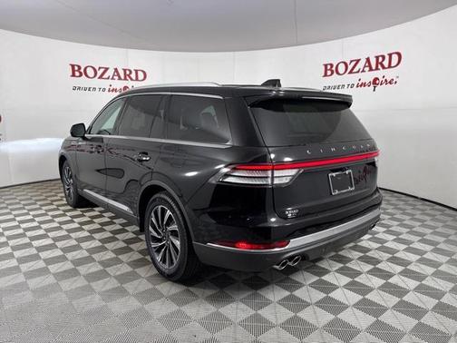2025 Lincoln Aviator Premiere