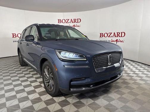 2021 Lincoln Aviator Standard