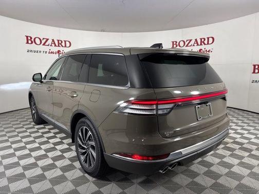 2025 Lincoln Aviator Premiere