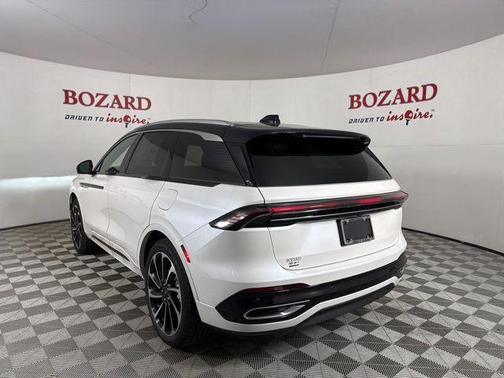 2025 Lincoln Nautilus Black Label