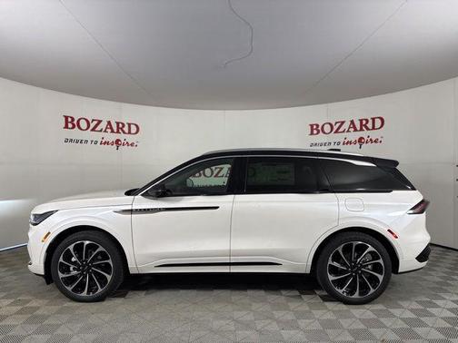 2025 Lincoln Nautilus Black Label