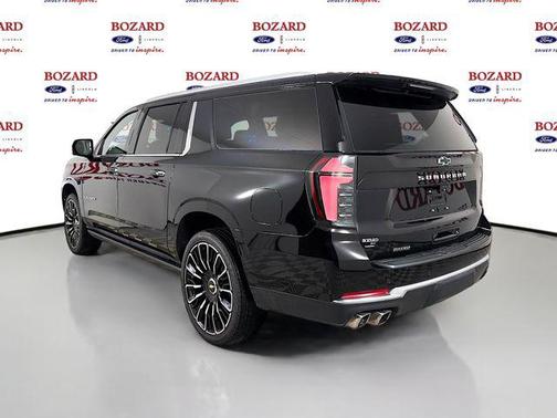 2025 Chevrolet Suburban 4WD High Country