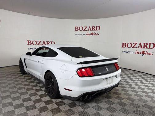 Oxford White 2017 Ford Shelby GT350 Base