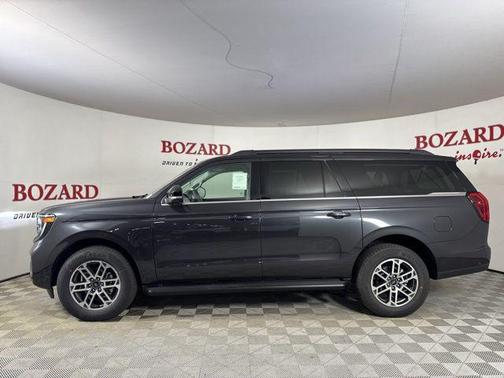 2025 Ford Expedition Max Active 4x2