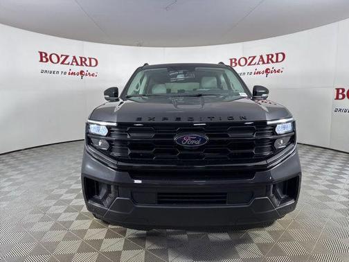 2025 Ford Expedition Max Active 4x2