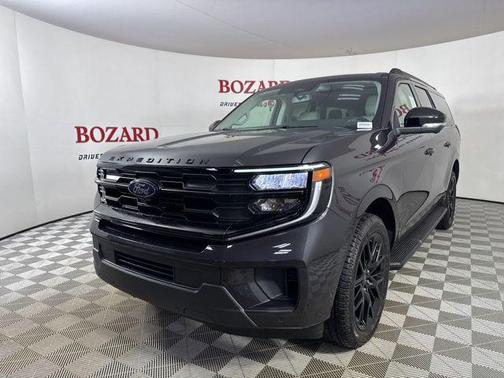 2025 Ford Expedition Max Active 4x2