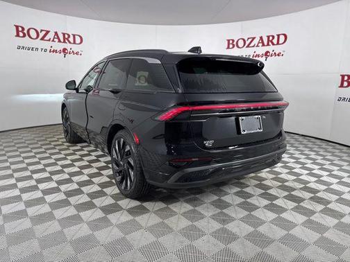 2025 Lincoln Nautilus Black Label