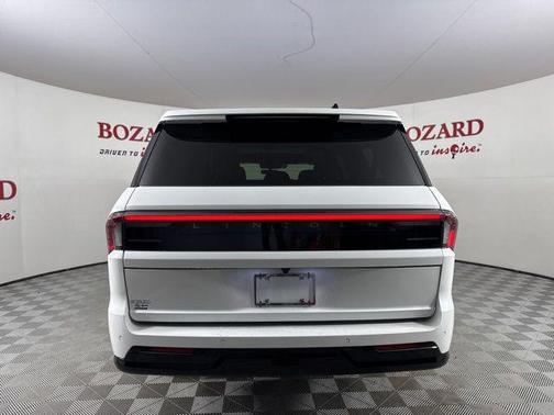 2025 Lincoln Navigator Reserve