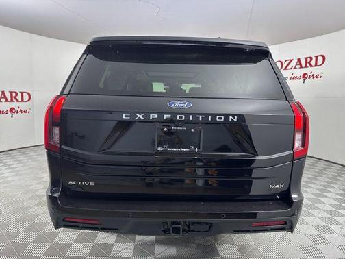 2025 Ford Expedition Max Active 4x2