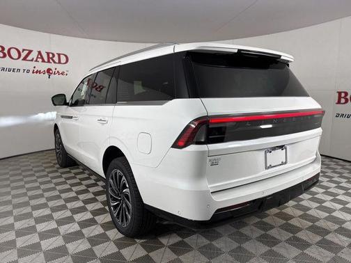 2025 Lincoln Navigator Black Label
