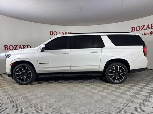 2023 Chevrolet Suburban RST