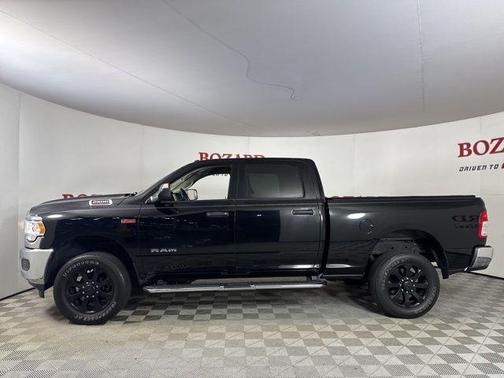 2020 RAM 2500 Tradesman Crew Cab 4X4 6'4' Box
