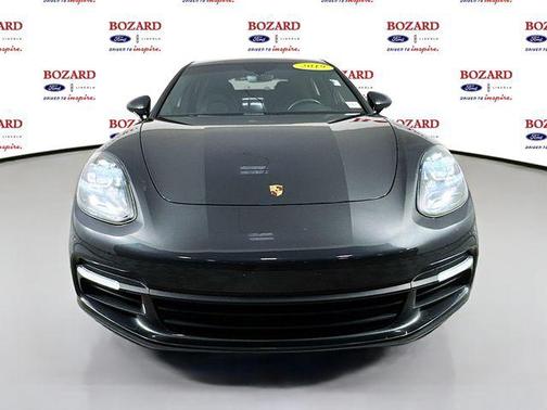 2019 Porsche Panamera E-Hybrid 4