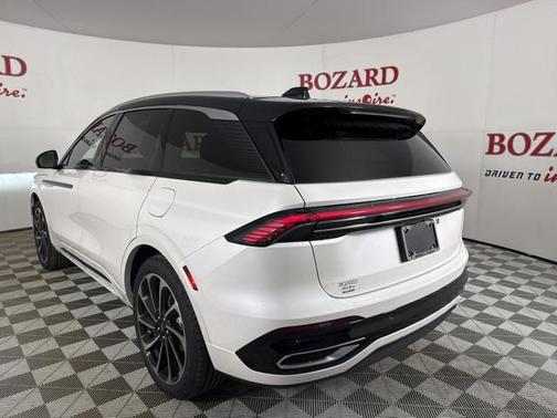 2025 Lincoln Nautilus Black Label