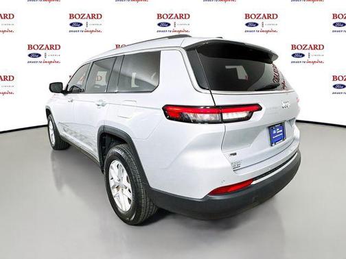 2022 Jeep Grand Cherokee L Laredo