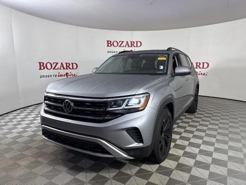 2022 Volkswagen Atlas 3.6L SE w/Technology
