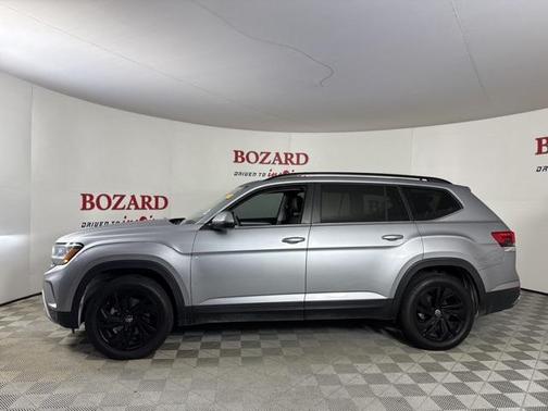 2022 Volkswagen Atlas 3.6L SE w/Technology