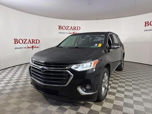 Mosaic Black Metallic 2019 Chevrolet Traverse Premier