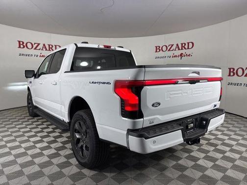 2025 Ford F-150 Lightning LARIAT