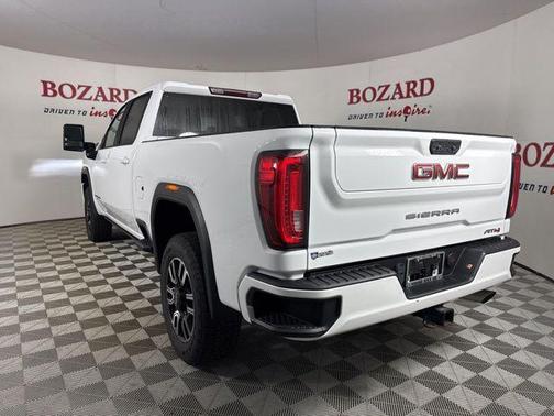 2022 GMC Sierra 2500 AT4