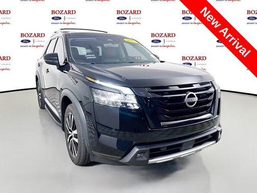 2024 Nissan Pathfinder Platinum FWD