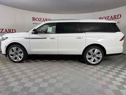 2025 Lincoln Navigator Reserve