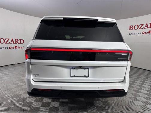 2025 Lincoln Navigator Reserve