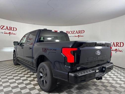 2025 Ford F-150 Lightning Flash